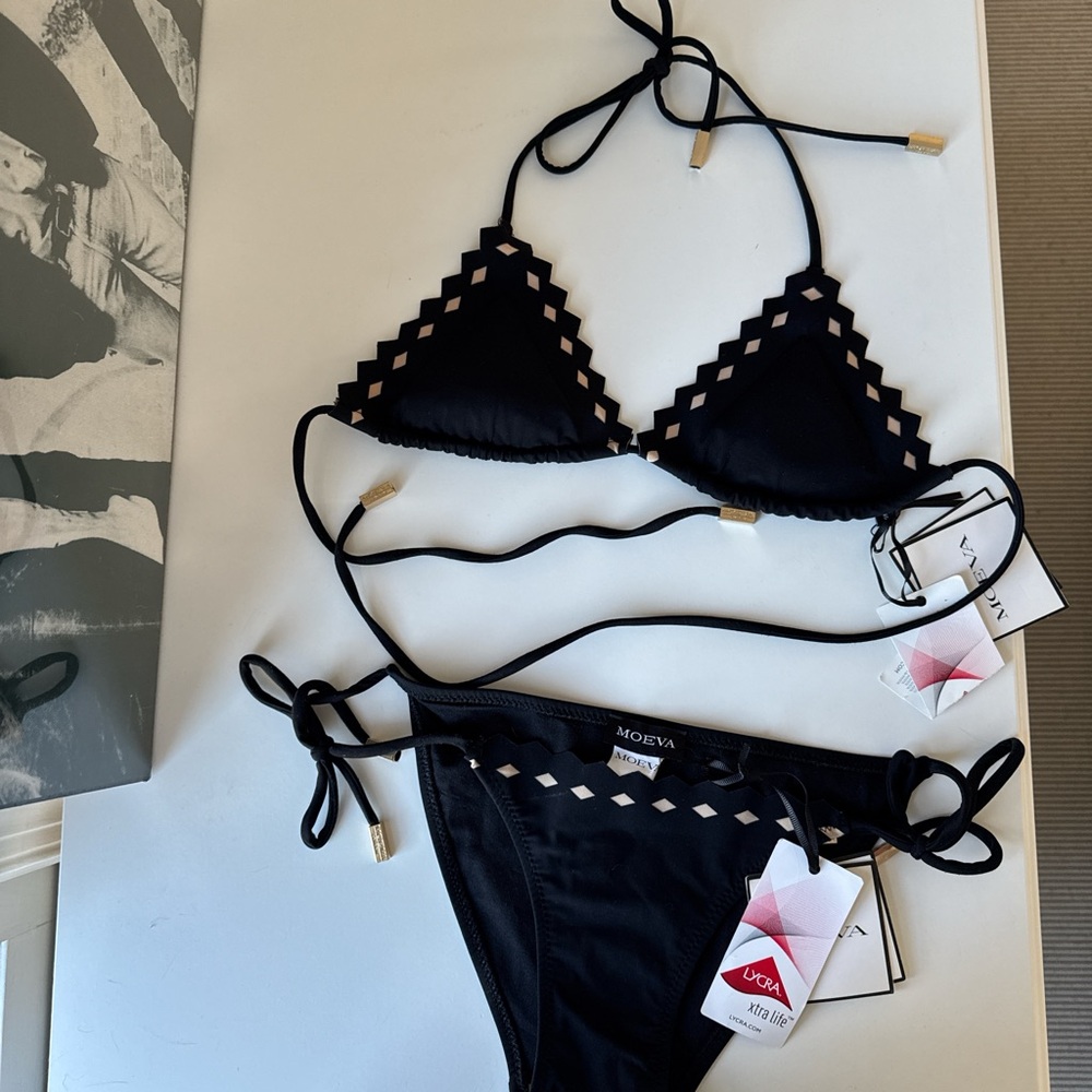 MOEVA Black Scalloped Bikini Swimwear